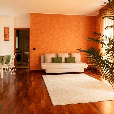Attico Vicino Milano, Mxp, Rho Fiera Apartment *